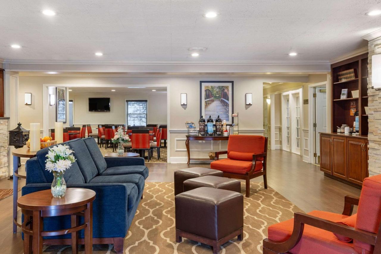 Comfort Inn Auburn-Worcester Exterior photo